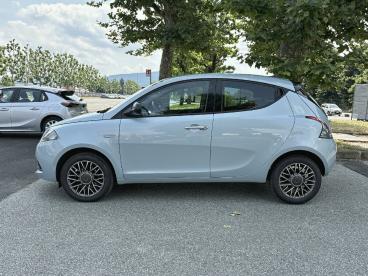 LANCIA CERTIFIED Lancia Ypsilon 1.0 Firefly 70cv Hybrid Gold Plus Usata - City Car Benzina Grigio - Torino - 2471238_4