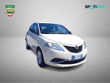 SPOTICAR Lancia Ypsilon 1.3 Mjt 16v 95 Cv 5 Porte S&s Silver Usata - City Car Diesel Bianco - San Giorgio A Liri - 1202472585_3