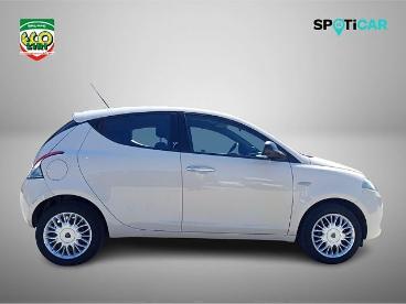 SPOTICAR Lancia Ypsilon 1.3 Mjt 16v 95 Cv 5 Porte S&s Silver Usata - City Car Diesel Bianco - San Giorgio A Liri - 1202472585_4