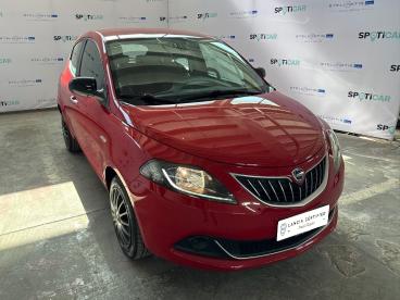 LANCIA CERTIFIED Lancia Ypsilon 1.2 69cv Gpl Silver Usata - City Car  Rosso - Roma - 2476289_3
