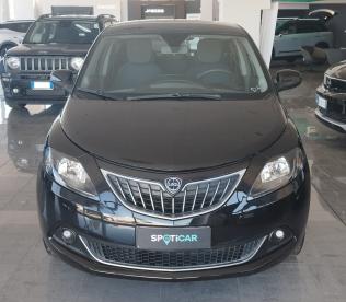 LANCIA CERTIFIED Lancia Ypsilon 1.2 Ecochic Gpl 69cv Usata - City Car  Nero - Foggia - 2479584_2