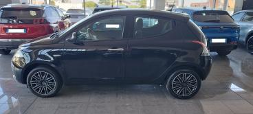 LANCIA CERTIFIED Lancia Ypsilon 1.2 Ecochic Gpl 69cv Usata - City Car  Nero - Foggia - 2479584_5