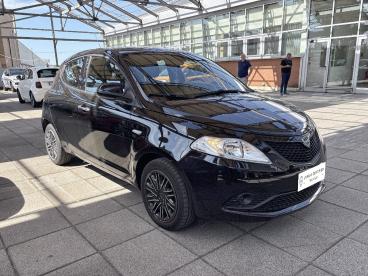 SPOTICAR Lancia Ypsilon 1.2 69cv Gold Usata - City Car Benzina Nero - Torino - 1202480970_3