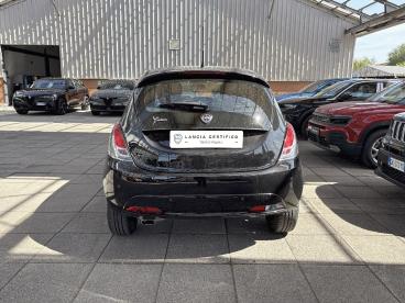SPOTICAR Lancia Ypsilon 1.2 69cv Gold Usata - City Car Benzina Nero - Torino - 1202480970_5