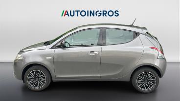LANCIA CERTIFIED Lancia Ypsilon Iii 2015 1.0 Firefly Hybrid Gold S And S 70cv Usata - City Car Ibrido Grigio - Torino - 2482821_2