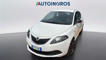 LANCIA CERTIFIED Lancia Ypsilon Iii 2021 1.0 Firefly Hybrid Silver S And S 70cv 5p Usata - City Car Ibrido Bianco - Torino - 2482824_1