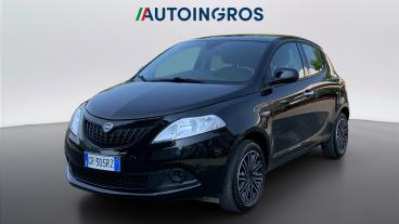 LANCIA CERTIFIED Lancia Ypsilon Iii 2021 1.0 Firefly Hybrid Silver S And S 70cv Usata - City Car Ibrido Nero - Torino - 2482829_1