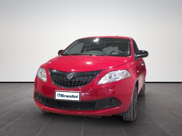 LANCIA CERTIFIED Lancia Ypsilon 1.0 Firefly Hybrid Silver Plus S And S 70cv Usata - City Car Ibrido Rosso - Pistoia - 2483046_1