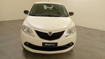 LANCIA CERTIFIED Lancia Ypsilon 3&ordf; Serie 1.2 69 Cv 5 Porte S And S Gold Usata - City Car Benzina Bianco - Imola - 2483085_2