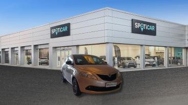 LANCIA CERTIFIED Lancia Ypsilon 3&ordf; Serie 1.0 Firefly 5 Porte S And S Hybrid Ecochi Usata - City Car Ibrido Giallo - Imola - 2483086_3