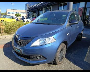 LANCIA CERTIFIED Lancia Ypsilon Iii 2021 1.0 Firefly Hybrid Silver S And S 70cv Usata - City Car Ibrido Blu - Pisa - 2483132_1