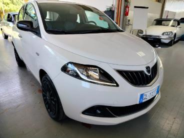 LANCIA CERTIFIED Lancia Ypsilon 1.0 Hybrid Silver Usata - City Car Ibrido Bianco - Cesena - 2484624_5