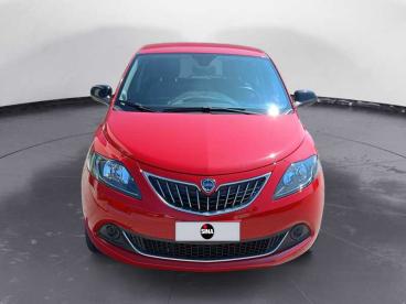 LANCIA CERTIFIED Lancia Ypsilon Iii 2021 1.0 Firefly Hybrid Silver S And S 70cv Usata - City Car Ibrido Rosso - Pordenone - 2485044_2