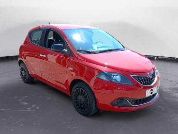 LANCIA CERTIFIED Lancia Ypsilon Iii 2021 1.0 Firefly Hybrid Silver S And S 70cv Usata - City Car Ibrido Rosso - Pordenone - 2485044_3