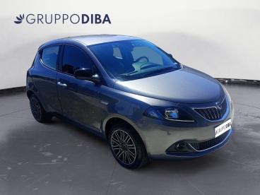 LANCIA CERTIFIED Lancia Ypsilon Iii 2021 1.0 Firefly Hybrid Unyca S And S 70cv Usata - City Car Ibrido Grigio - Rimini - 2485055_3