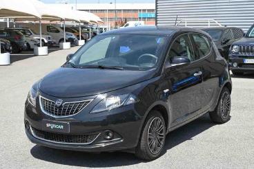 LANCIA CERTIFIED Lancia Ypsilon 1.2 69 Cv Gpl Gold Usata - City Car  Nero - Carmagnola - 2486367_1