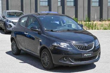 LANCIA CERTIFIED Lancia Ypsilon 1.2 69 Cv Gpl Gold Usata - City Car  Nero - Carmagnola - 2486367_2