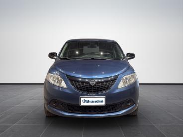 LANCIA CERTIFIED Lancia Ypsilon 1.0 Hybrid Silver S And S 70cv Usata - City Car Ibrido Blu - Pistoia - 2486438_2
