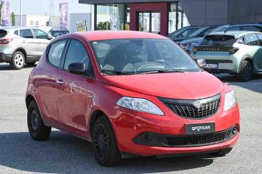 LANCIA CERTIFIED Lancia Ypsilon 1.0 Firefly S And S Hybrid Silver Usata - City Car Ibrido Rosso - Carmagnola - 2486844_2