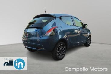 LANCIA CERTIFIED Lancia Ypsilon 1.0 70cv Hybrid S And S Platino Usata - City Car Ibrido Blu - Mirano - 2487714_4