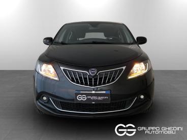 LANCIA CERTIFIED Lancia Ypsilon Iii 2021 1.0 Firefly Hybrid Gold S And S 70cv Usata - City Car Ibrido Nero - Bologna - 2487722_4