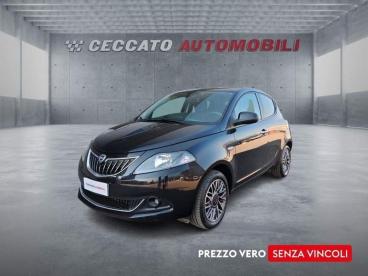 LANCIA CERTIFIED Lancia Ypsilon 1.0 Firefly Hybrid Gold S And S 70cv 5p.ti Usata - City Car Ibrido Nero - Bassano Del Grappa - 2490192_1