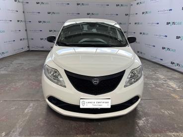 LANCIA CERTIFIED Lancia Ypsilon 1.2 69cv Gpl Ecochic Elefantino Blu Usata - City Car  Bianco - Roma - 2491309_2