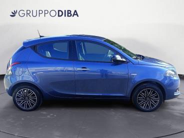 LANCIA CERTIFIED Lancia Ypsilon Iii 2021 1.2 Gold Gpl 69cv Usata - City Car  Blu - Rimini - 2492257_4