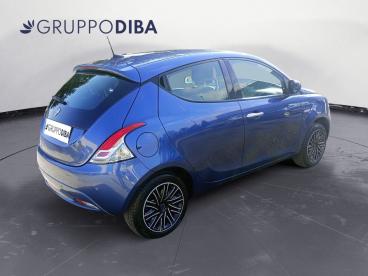 LANCIA CERTIFIED Lancia Ypsilon Iii 2021 1.2 Gold Gpl 69cv Usata - City Car  Blu - Rimini - 2492257_5