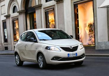 LANCIA CERTIFIED Lancia Ypsilon Iii 1.0 Firefly Hybrid Gold S And S 70cv Usata - City Car Ibrido Grigio - Fisciano - 2493434_5
