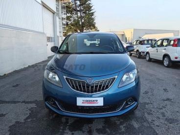 LANCIA CERTIFIED Lancia Ypsilon 402 Platino 1.0 Usata - City Car Ibrido Blu - Bassano Del Grappa - 2500153_2