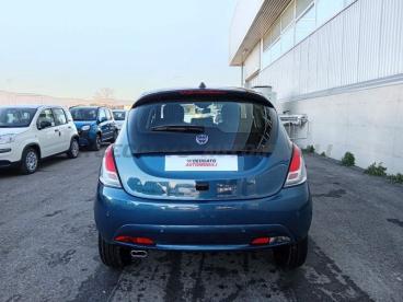 LANCIA CERTIFIED Lancia Ypsilon 402 Platino 1.0 Usata - City Car Ibrido Blu - Bassano Del Grappa - 2500153_5