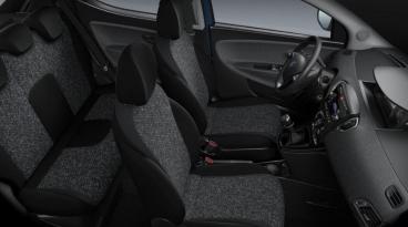 LANCIA CERTIFIED Lancia Ypsilon 1.0 Firefly 70cv Hybrid Gold Usata - City Car Ibrido Rosso - Foggia - 2501934_5
