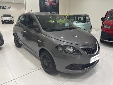 SPOTICAR Lancia Ypsilon 1.2 69cv Gpl Silver Usata - City Car Gpl-metano Grigio - Napoli - 1202501960_3