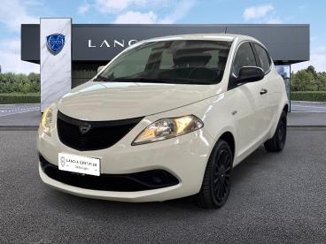 LANCIA CERTIFIED Lancia Ypsilon 1.0 70cv Firefly Hybrid S&s Silver Usata - City Car Ibrido Bianco - Roma - 2502011_1