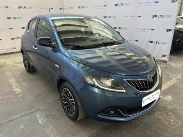 LANCIA CERTIFIED Lancia Ypsilon 1.0 Firefly 70cv Hybrid Oro Usata - City Car Ibrido Blu - Roma - 2503658_3