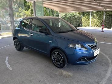 SPOTICAR Lancia Ypsilon 1.0 Firefly 70cv S&s Hybrid Gold Usata - City Car Ibrido Blu - Napoli - 1202504945_3