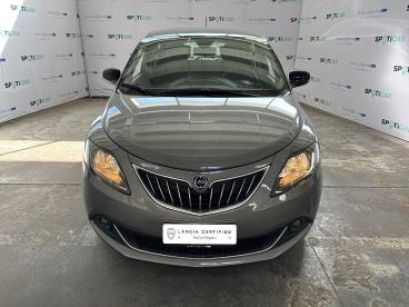 LANCIA CERTIFIED Lancia Ypsilon 1.0 Firefly 70cv S&s Hybrid Gold Usata - City Car Ibrido Grigio - Roma - 2506175_2