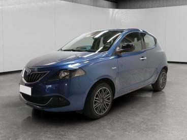 LANCIA CERTIFIED Lancia Ypsilon 1.0 Firefly Hybrid Gold S And S 70cv Usata - City Car Ibrido Blu - Cuneo - 2506227_1