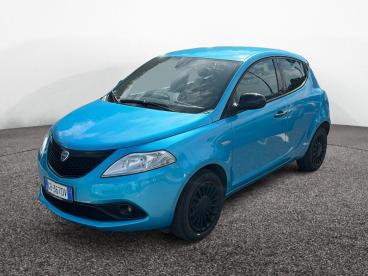 LANCIA CERTIFIED Lancia Ypsilon Iii 2015 1.0 Firefly Hybrid Maryne S And S 70cv Usata - City Car Ibrido Blu - Roma - 2507076_1
