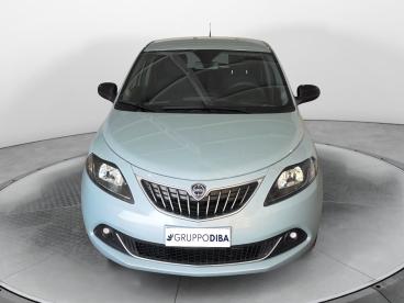 LANCIA CERTIFIED Lancia Ypsilon Iii 2021 1.0 Firefly Hybrid Gold Plus S And S 70cv Usata - City Car Ibrido Azzurro - Rimini - 2507443_2