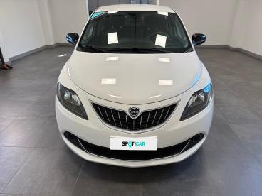 SPOTICAR Lancia Ypsilon 1.0 Firefly 70cv S&s Hybrid Silver Usata - City Car Ibrido Bianco - Roma - 1202512618_2