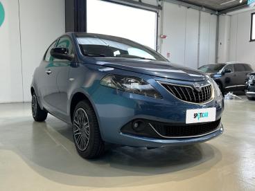 SPOTICAR Lancia Ypsilon 1.0 Firefly 70cv Hybrid Gold Usata - City Car Ibrido Blu - Vimercate - 1202515506_3