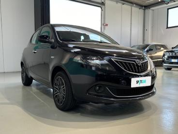 SPOTICAR Lancia Ypsilon 1.0 Firefly 70cv S&s Hybrid Gold Usata - City Car Ibrido Nero - Sesto San Giovanni - 1202519986_3