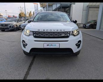 SPOTICAR Land Rover Discovery 2.0 Td4 Se Awd 150cv Auto Usata - Suv Diesel Bianco - Terni - 1202438095_2