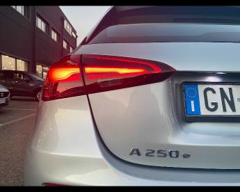 SPOTICAR Mercedes Classe A 250 E Phev Advanced Auto Usata - City Car Ibrido Argento - Mirandola - 1202402678_3