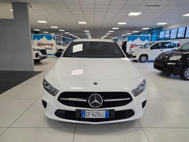 SPOTICAR Mercedes Classe A Classe A - W177 2018 A 180 D Sport Night Edition A Usata - City Car Diesel Bianco - Bollengo - 502418657_2