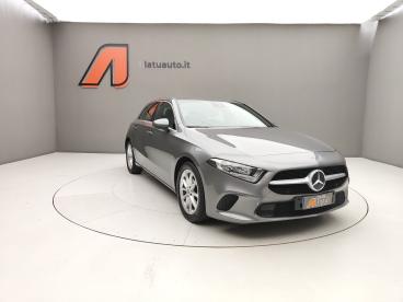 SPOTICAR Mercedes Classe A Classe A - V177 2018 A180 136cv Business Usata - City Car Benzina Grigio - Voghera - 502502026_3