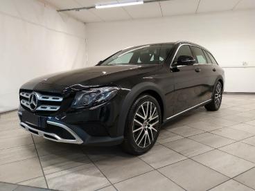 SPOTICAR Mercedes Classe E Classe E E Sw All-terrain 220 D Business Sport 4ma Usata - Station Wagon Diesel Nero - Cuneo - 502436373_1
