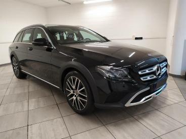 SPOTICAR Mercedes Classe E Classe E E Sw All-terrain 220 D Business Sport 4ma Usata - Station Wagon Diesel Nero - Cuneo - 502436373_3